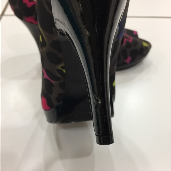 Nine West Animal Print Heels - Picture 5 of 5